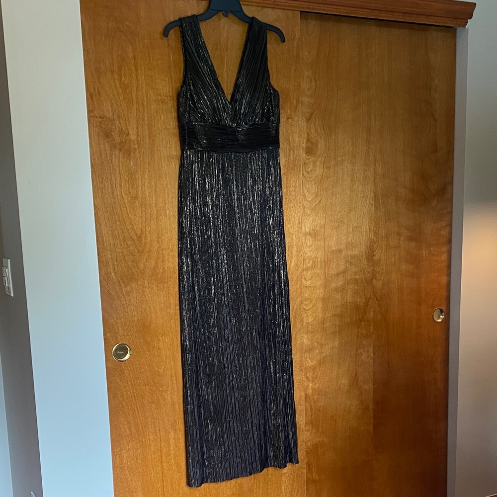 Elegant Black and Gold Evening Gown